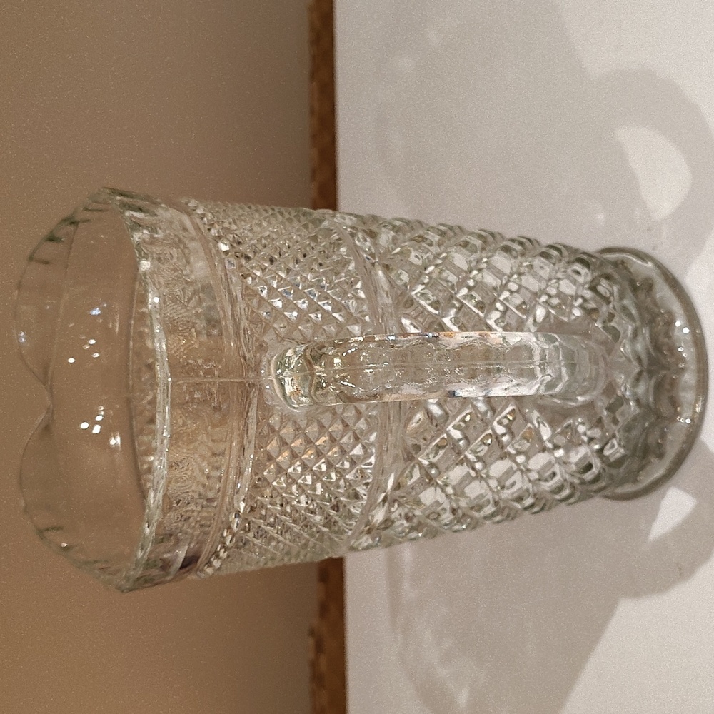 VTG Crystal Pitcher - Picture 2 of 5